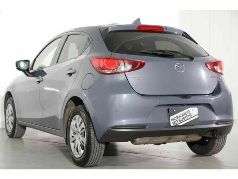 MAZDA2-17