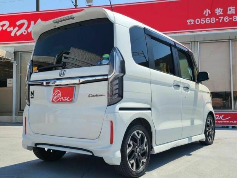 N BOX CUSTOM-5