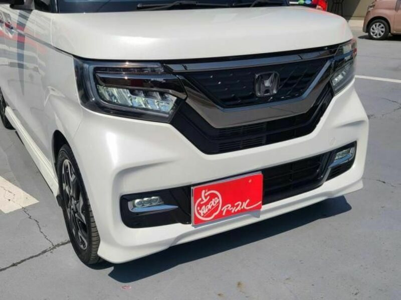 N BOX CUSTOM-11