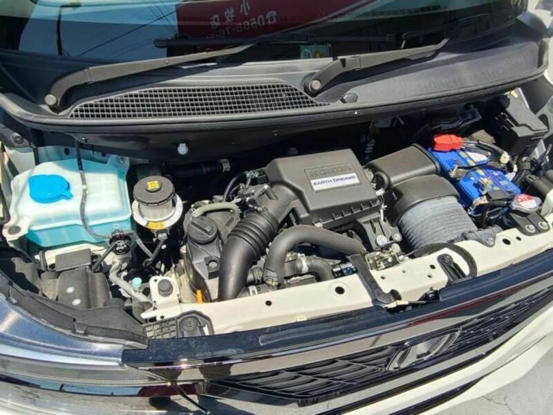 N BOX CUSTOM-19