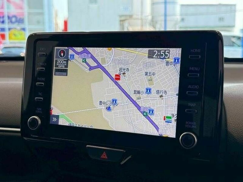 YARIS CROSS-2