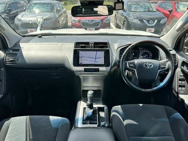 LAND CRUISER PRADO-1