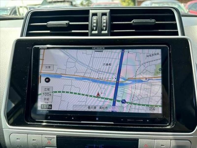 LAND CRUISER PRADO-4