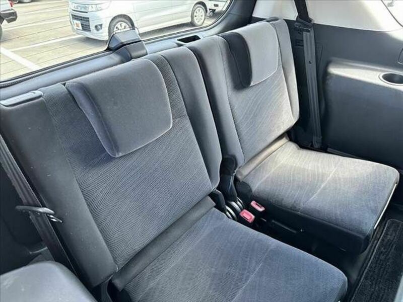 LAND CRUISER PRADO-18