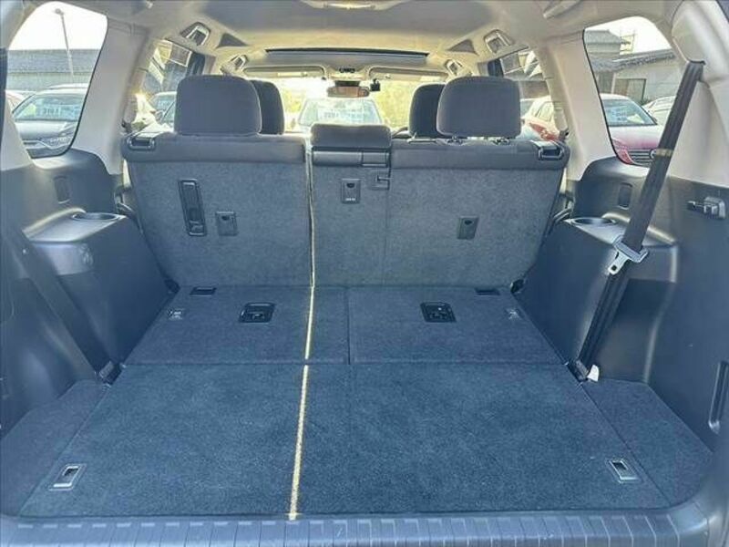 LAND CRUISER PRADO-21