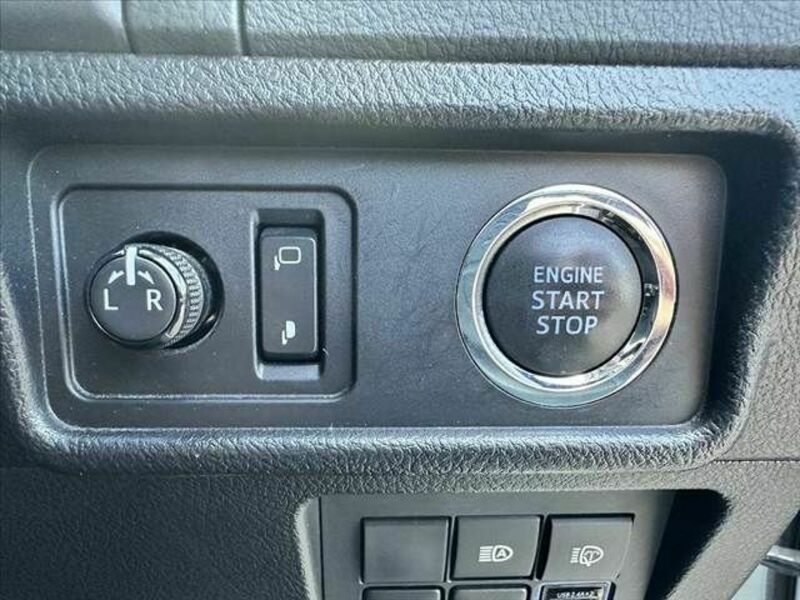 LAND CRUISER PRADO-25
