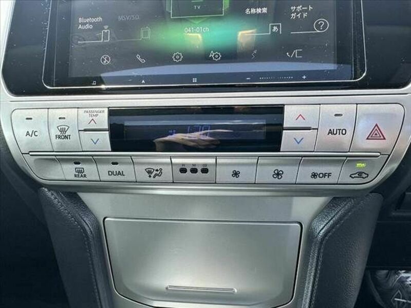 LAND CRUISER PRADO-28