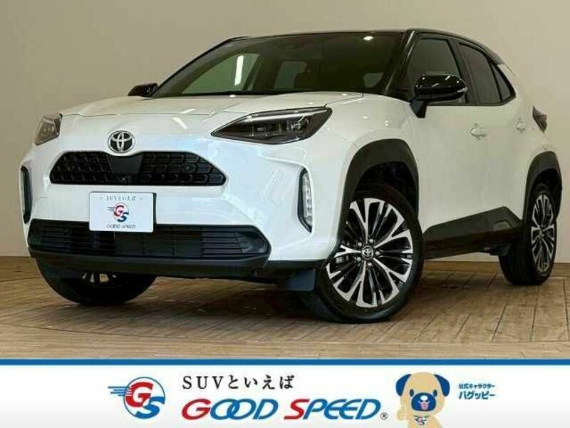 YARIS CROSS