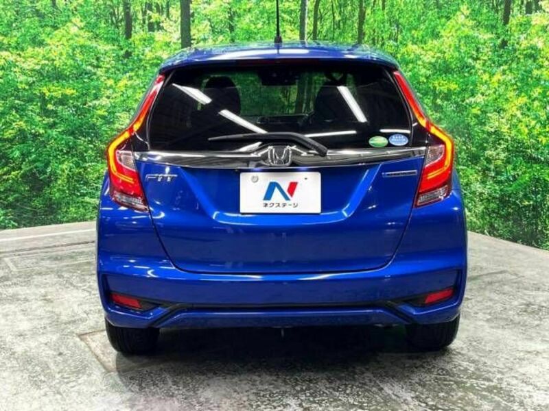 FIT HYBRID-14