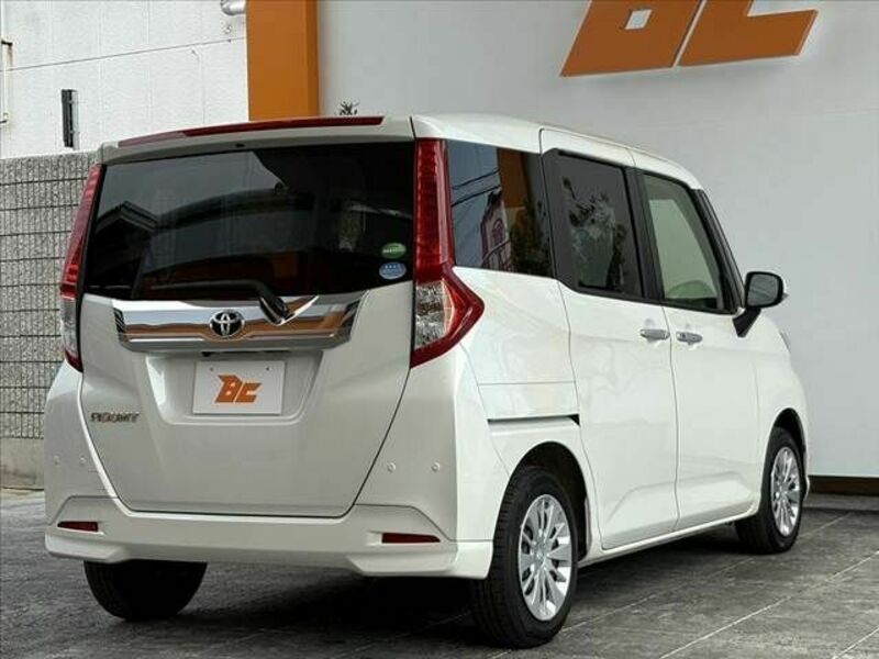 ROOMY-12