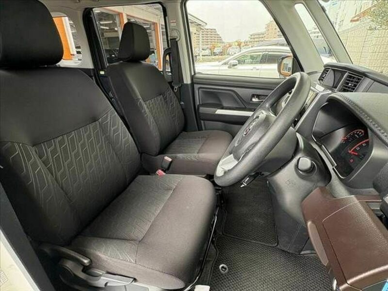 ROOMY-15