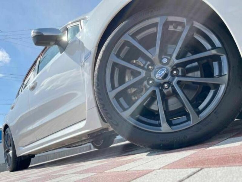 WRX S4-12