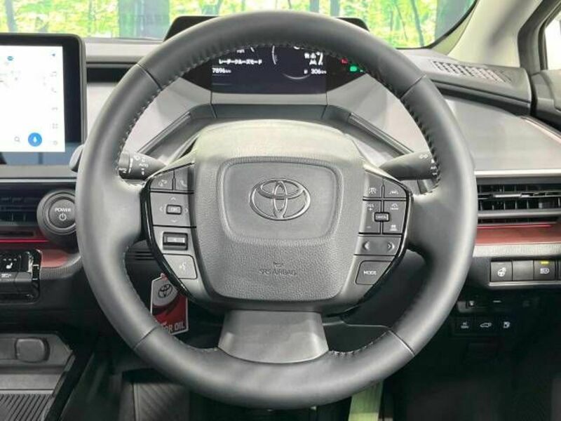 PRIUS-10