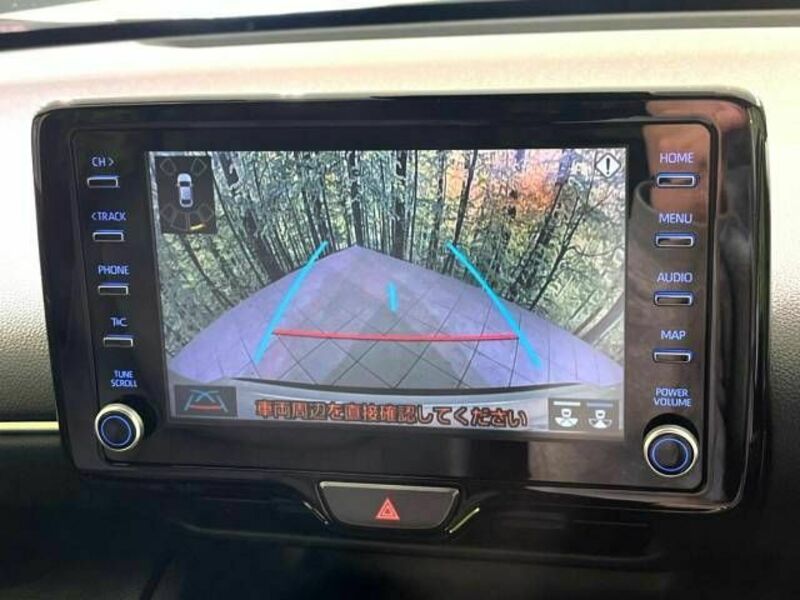 YARIS CROSS-4