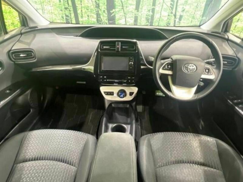 PRIUS-1