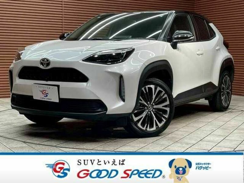YARIS CROSS