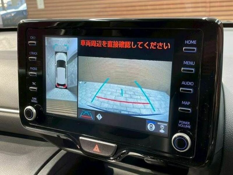 YARIS CROSS-3