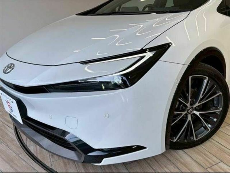 PRIUS-17