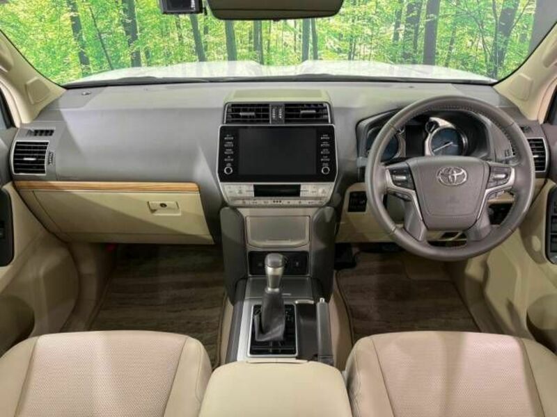 LAND CRUISER PRADO-1
