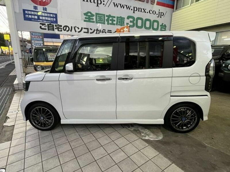 N BOX CUSTOM
