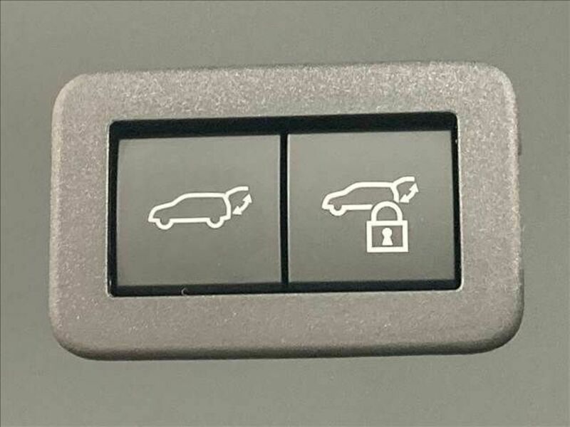 PRIUS PHV-9