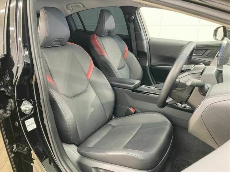 PRIUS PHV-11