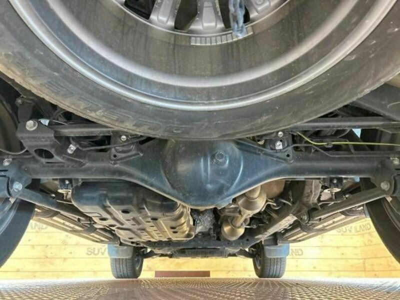 LAND CRUISER PRADO-19