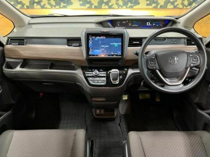 FREED HYBRID-1