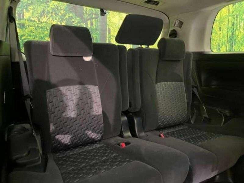 VELLFIRE-10