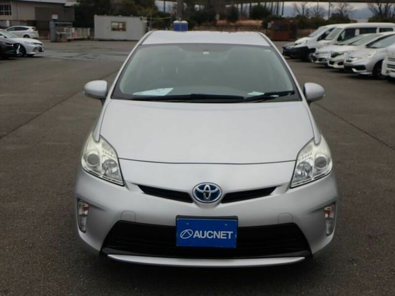 PRIUS-4