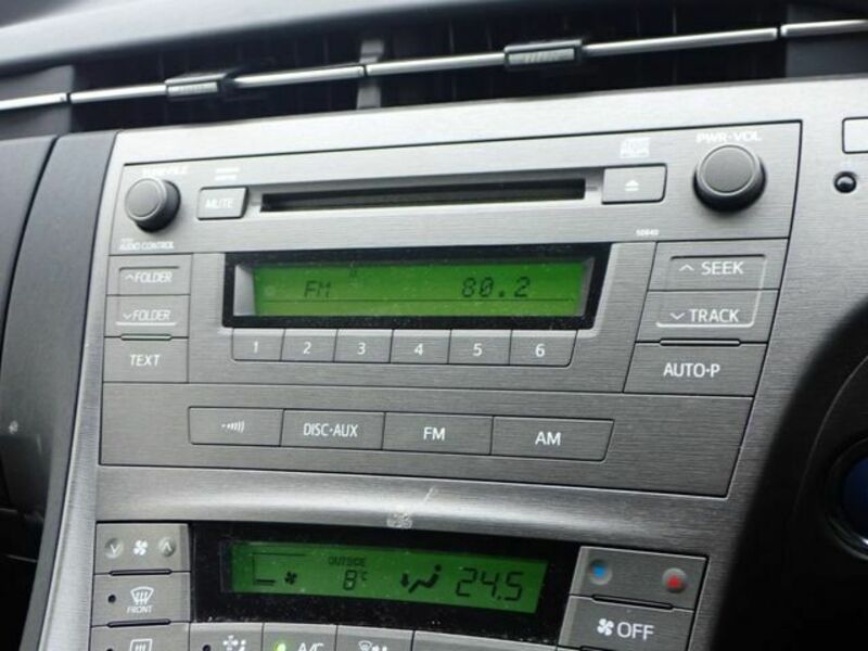 PRIUS-14