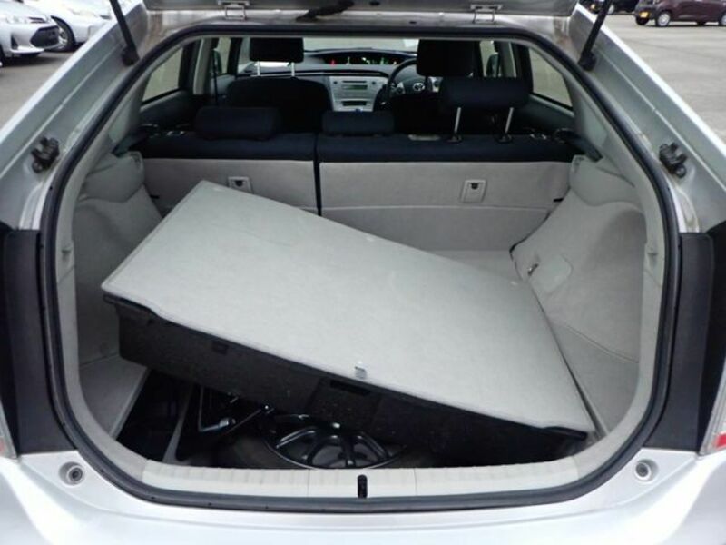 PRIUS-20
