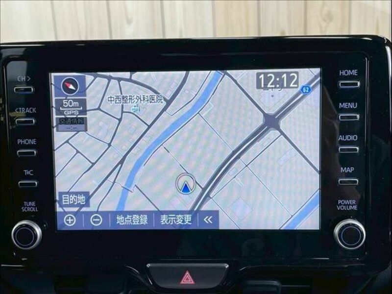 YARIS CROSS-2