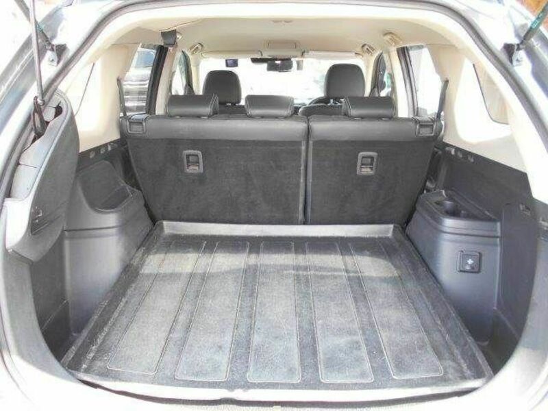 OUTLANDER PHEV-10