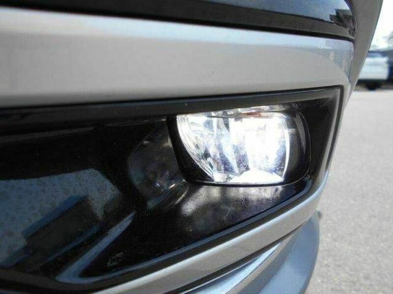 OUTLANDER PHEV-13