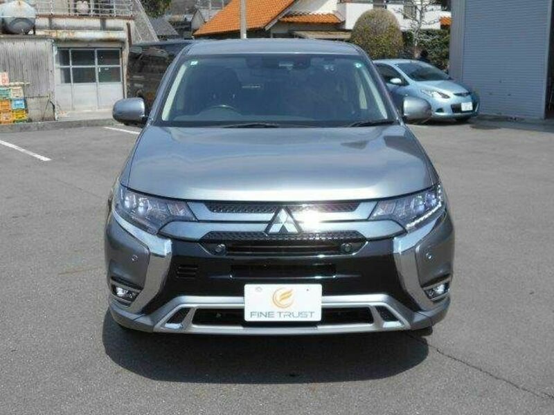 OUTLANDER PHEV-15