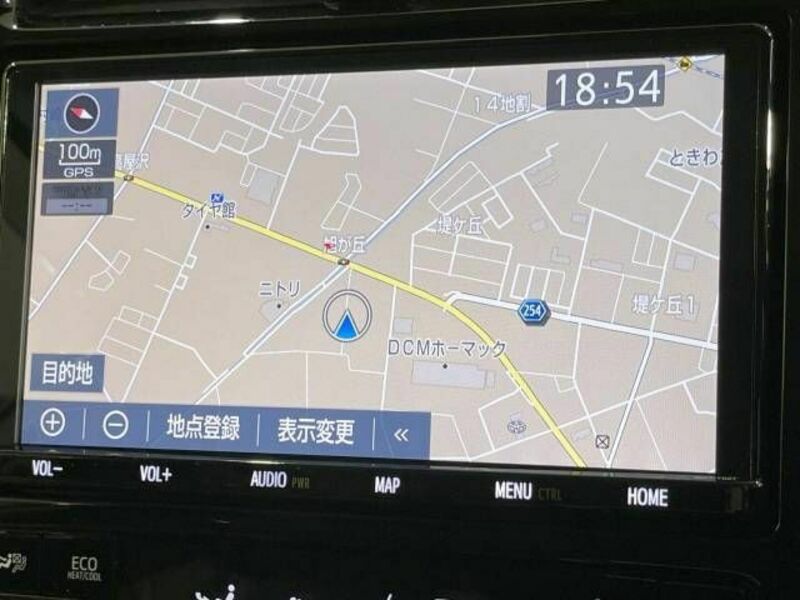 PRIUS-4