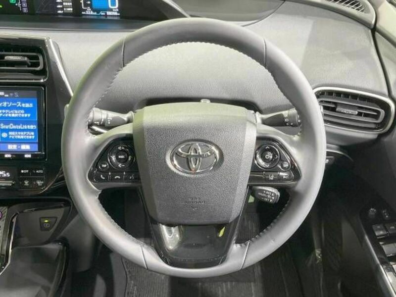 PRIUS-10