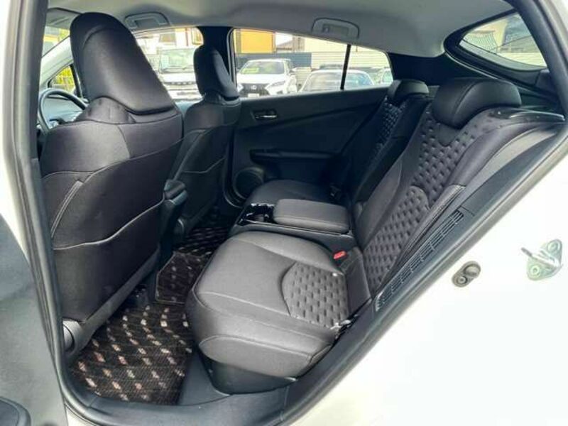 PRIUS PHV-14