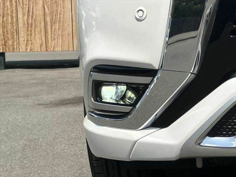 OUTLANDER PHEV-9