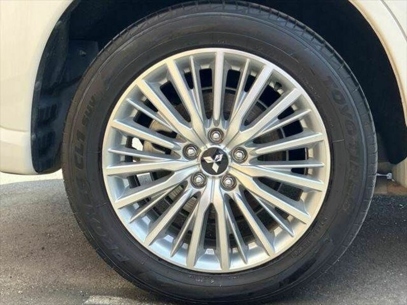 OUTLANDER PHEV-10