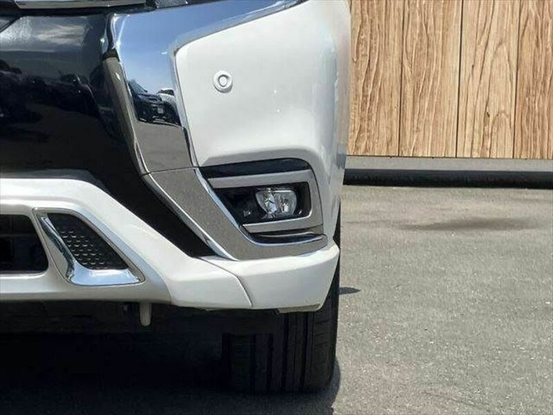 OUTLANDER PHEV-22