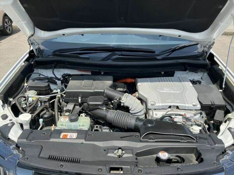 OUTLANDER PHEV-27