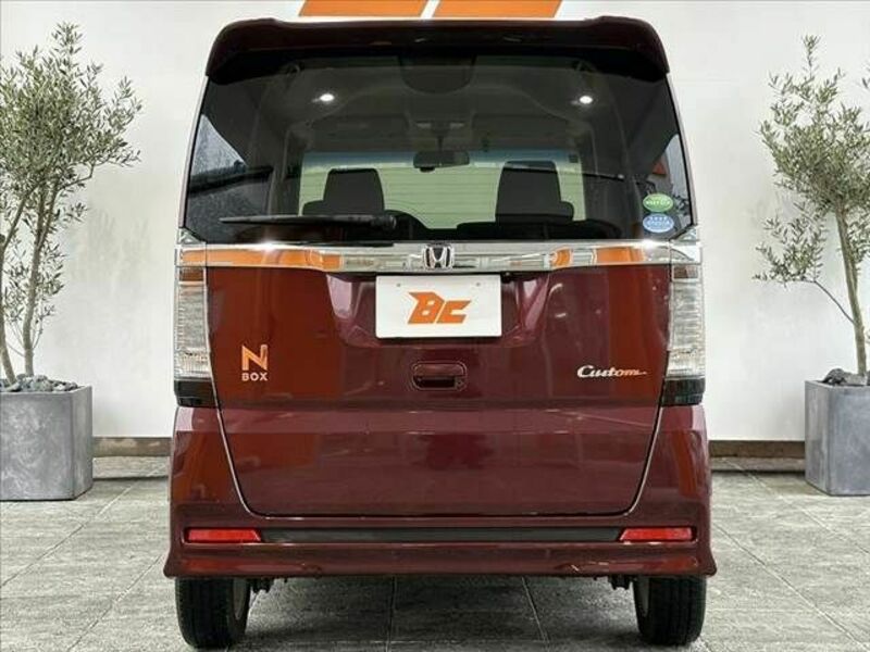 N BOX CUSTOM-13
