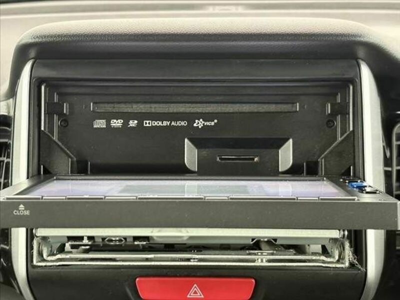 N BOX CUSTOM-23