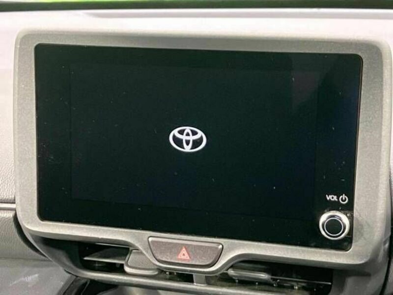 YARIS CROSS-2