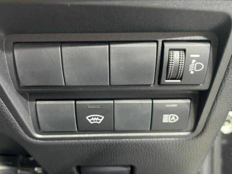 YARIS CROSS-5