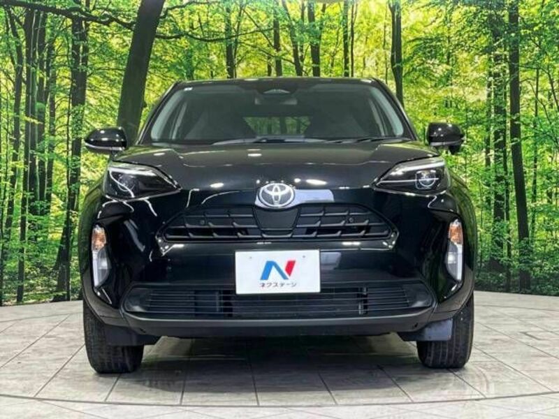 YARIS CROSS-14