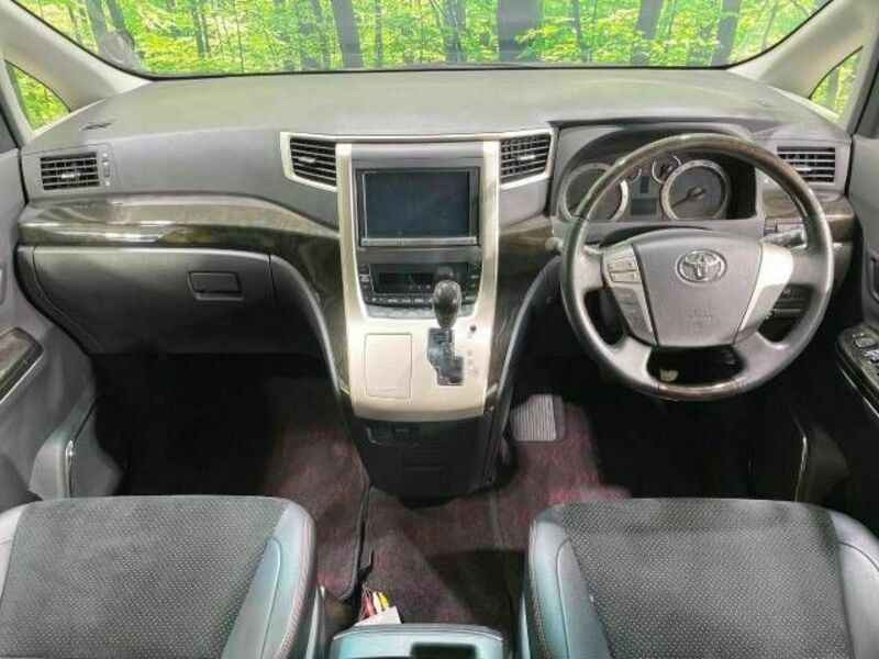 VELLFIRE-1