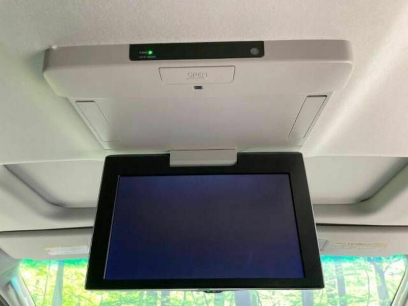 VELLFIRE-3